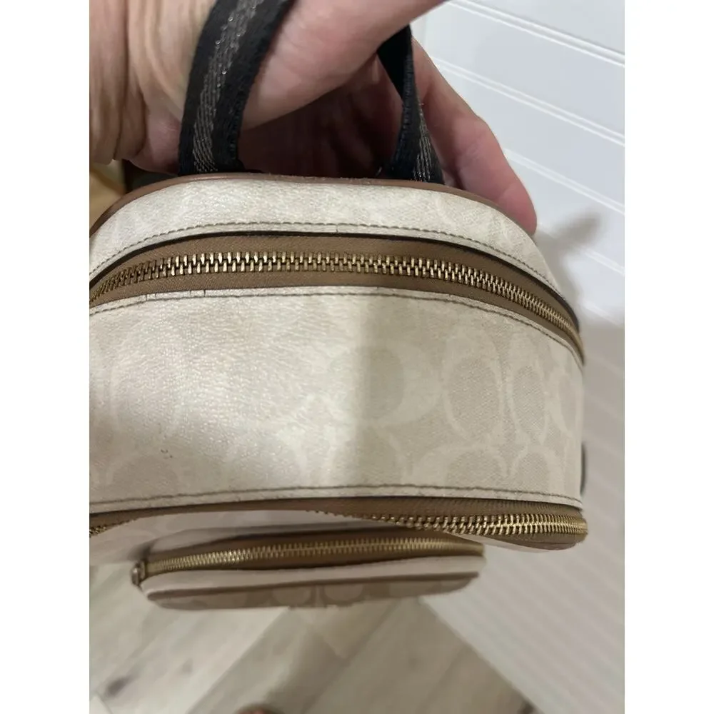 Coach Court Backpack in the blocked signature coated canvas #36